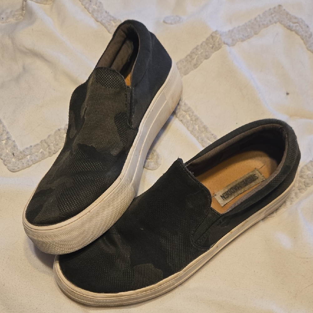 Steve Madden Camo Camouflage Slip-On Low Platform Sneakers 7.5